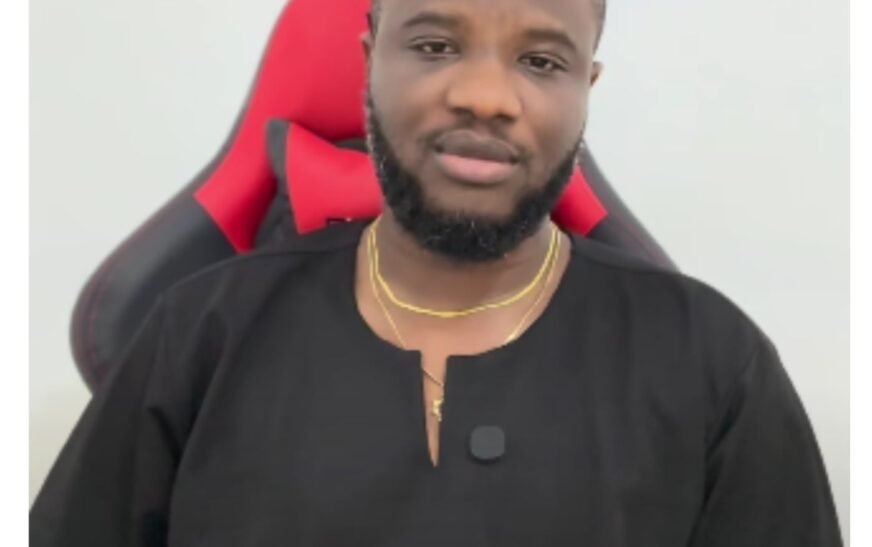 VeryDarkMan: DeeOne attacks IGP Disu over alleged refusal to arrest activist